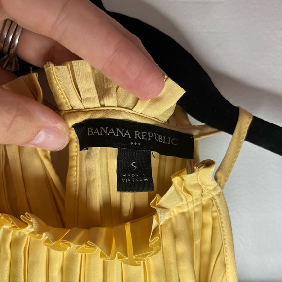 Banana Republic NWT Yellow Pleated Mini Dress Halter Neck - Picture 6 of 11